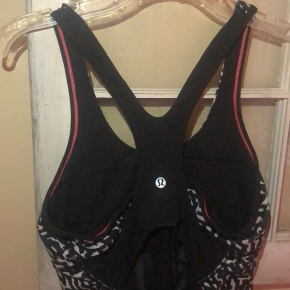 Lululemon Athletica Tank EUC - Picture 4 of 8